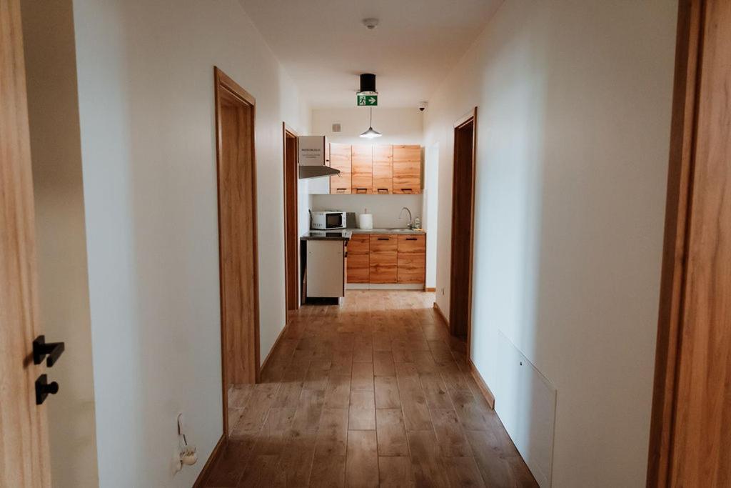 Noclegi Przy Stacji Nowy Dwór Mazowiecki Exterior foto