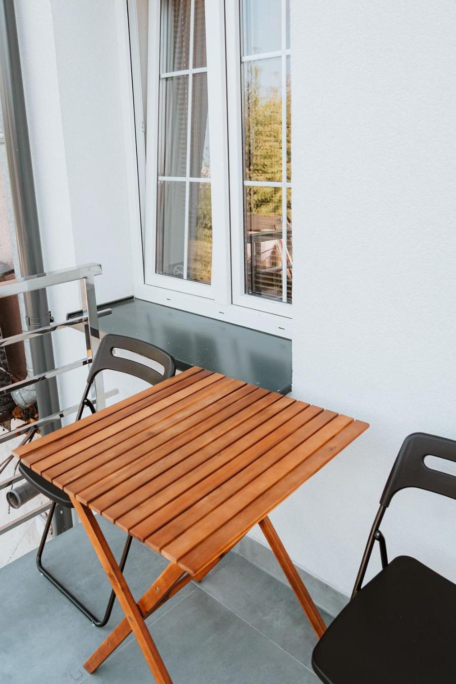 Noclegi Przy Stacji Nowy Dwór Mazowiecki Exterior foto