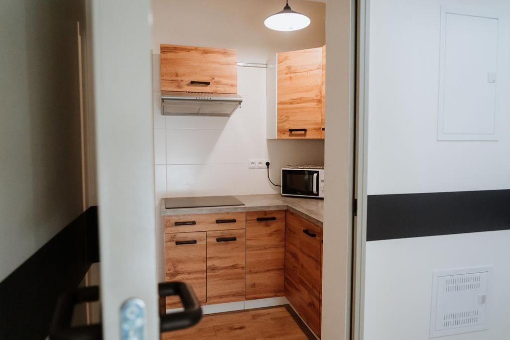 Noclegi Przy Stacji Nowy Dwór Mazowiecki Exterior foto